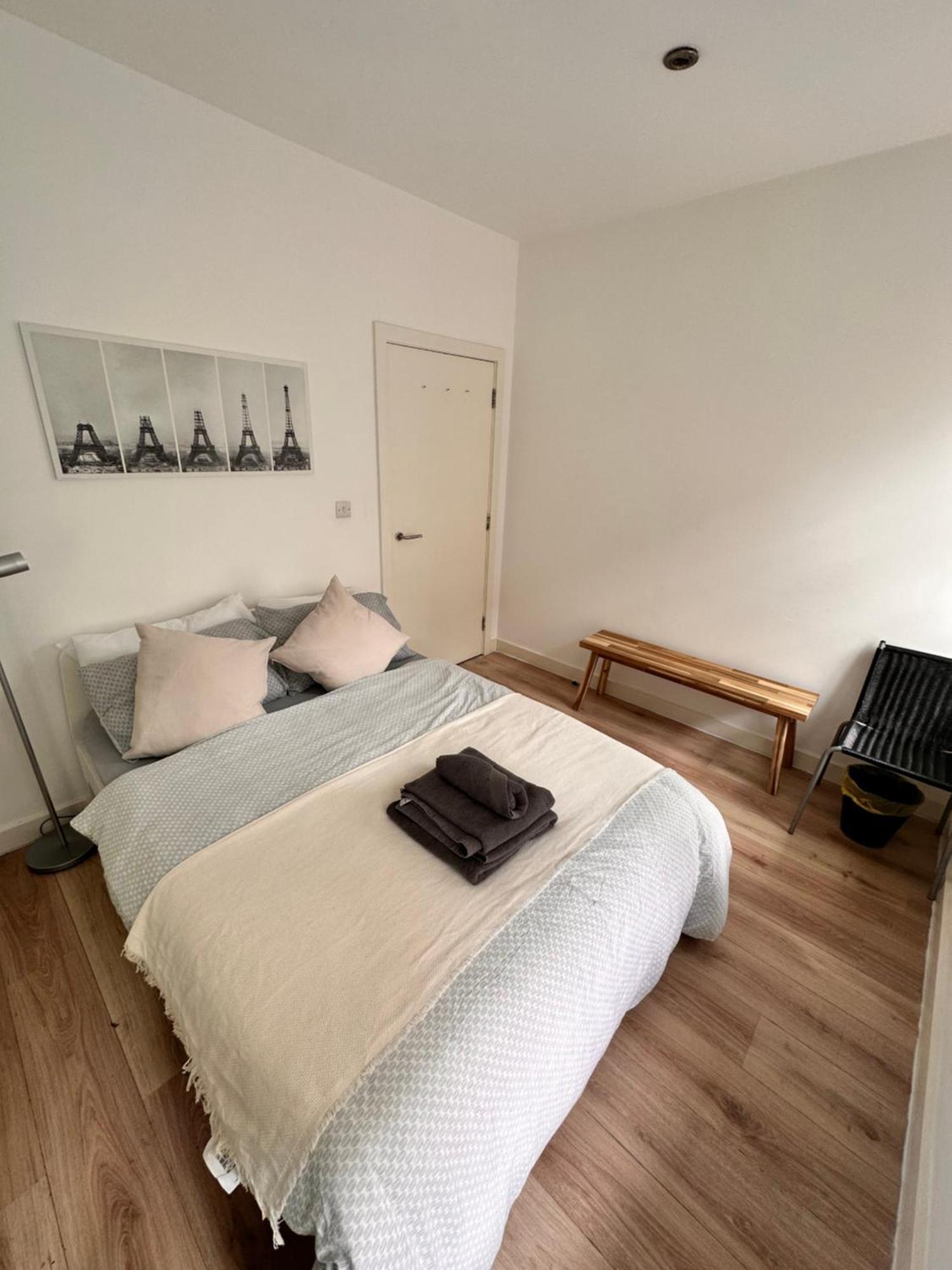 Modern 2 Bedroom Flat Next To Liverpool Street Londres Exterior foto